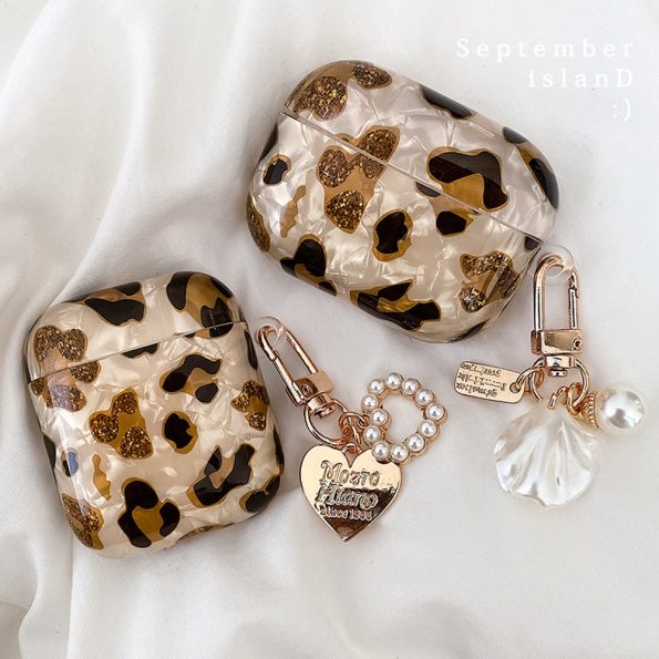 Leopard Pearl Airpods Case 1