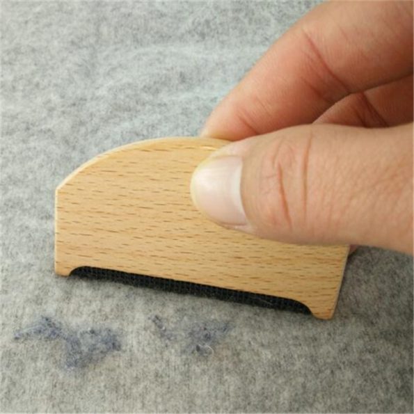 Wooden Lint Remover 2