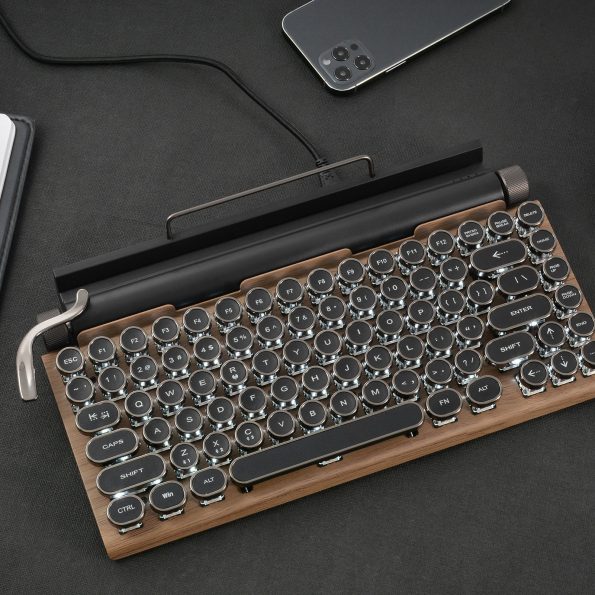 Typewriter Styled Keyboard 1