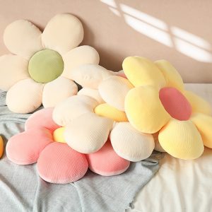 Stuffed Flower Cushion 2