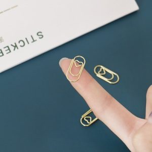 Heart-Shaped Paper Clips 1