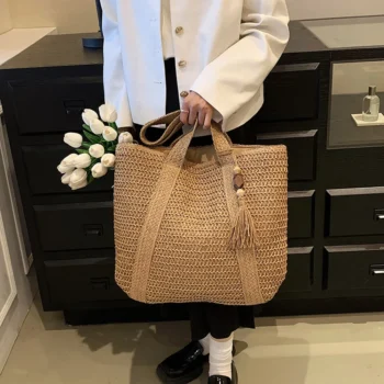 Summer Woven Tote 2